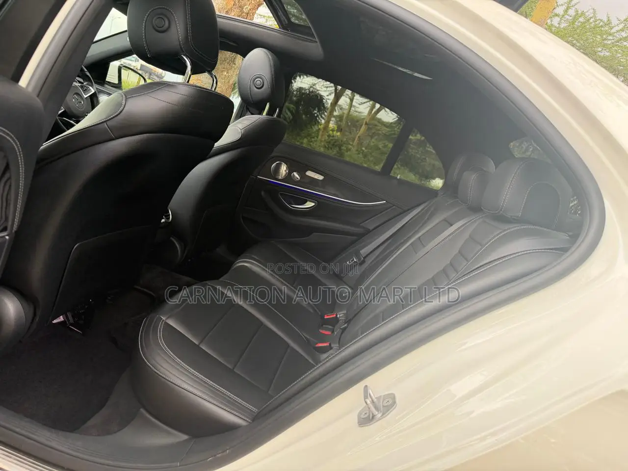 Mercedes-Benz E250 2017 Pearl