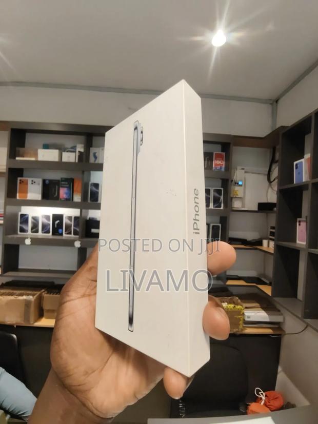 New Apple iPhone Air 256 GB Silver - thumbnail 2