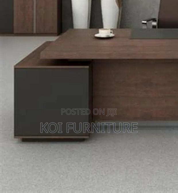 Office Desks; Bold 1.8 Meters Executive Modern Bosses Office Desks - thumbnail 2
