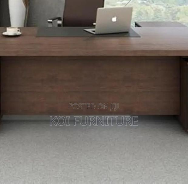 Office Desks; Bold 1.8 Meters Executive Modern Bosses Office Desks - thumbnail 3