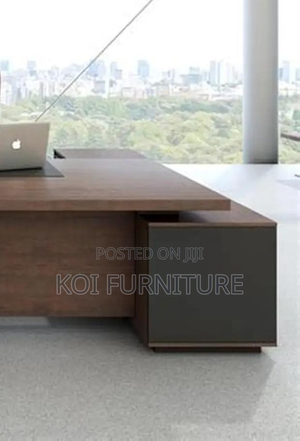 Office Desks; Bold 1.8 Meters Executive Modern Bosses Office Desks - thumbnail 5