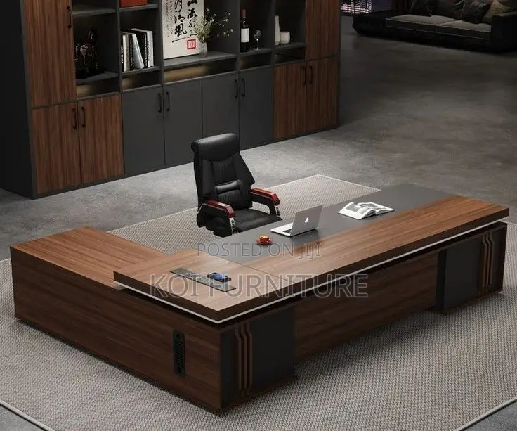 Office Desks; Bold 1.8 Meters Executive Modern Bosses Office Desks