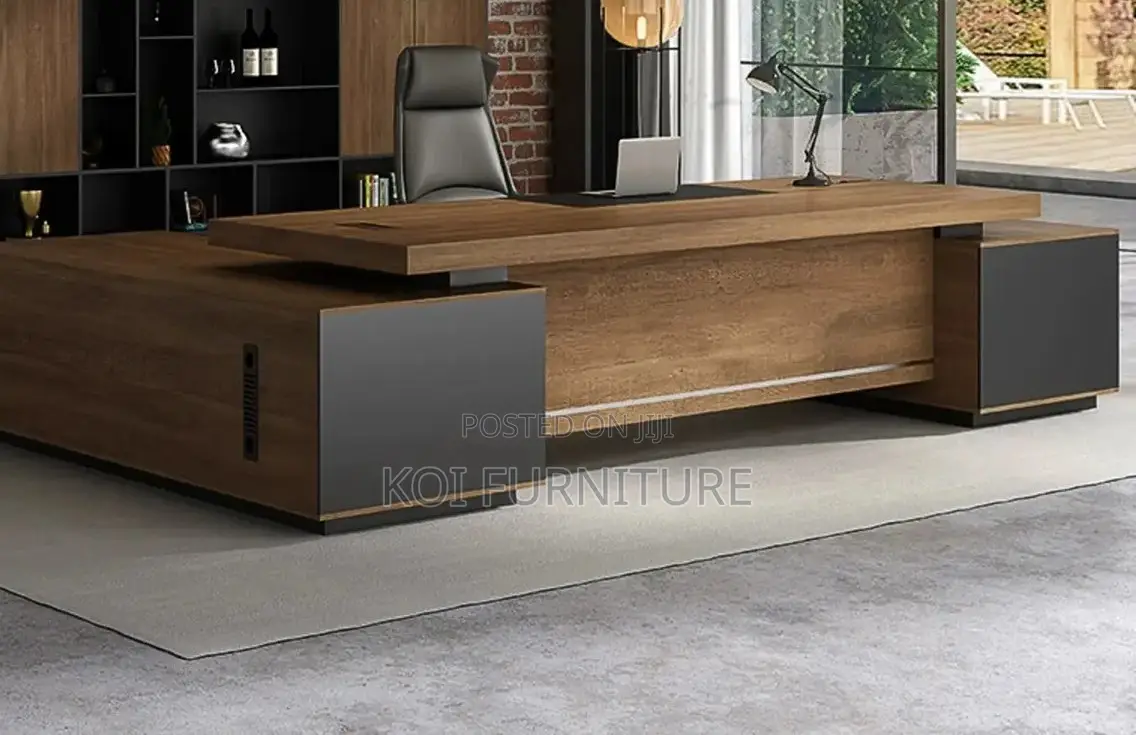 Office Desks; Bold 1.8 Meters Executive Modern Bosses Office Desks