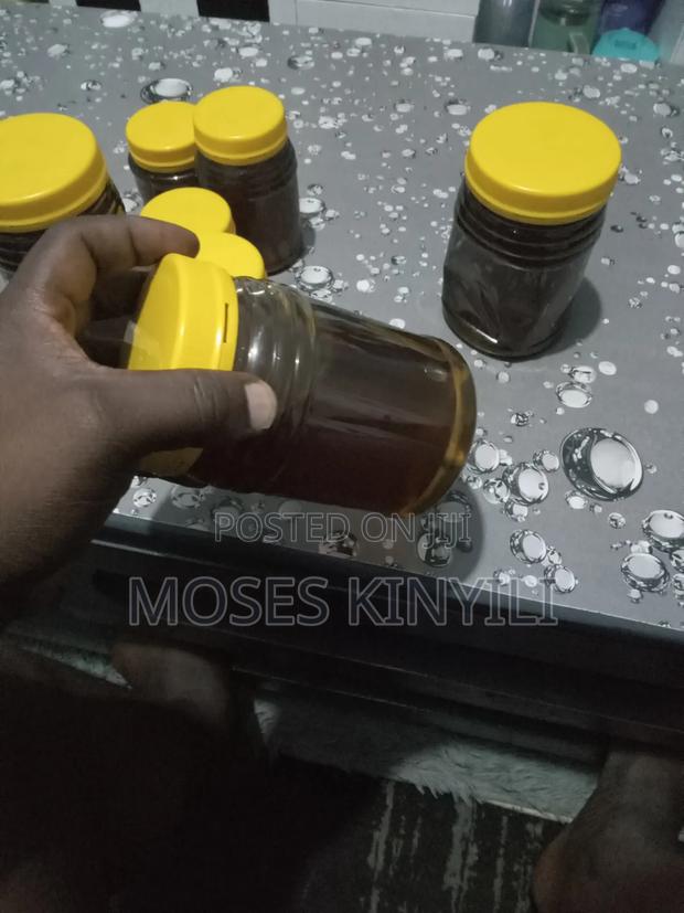 Pure Natural Honey - thumbnail 2