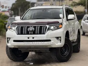 Toyota Land Cruiser Prado 2.8 2021 White