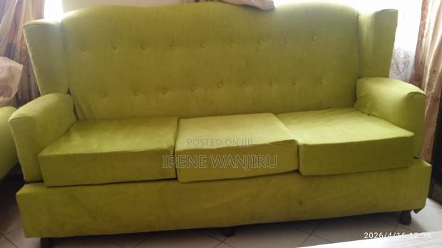 Elegant Lime Green 3-Seater Sofa