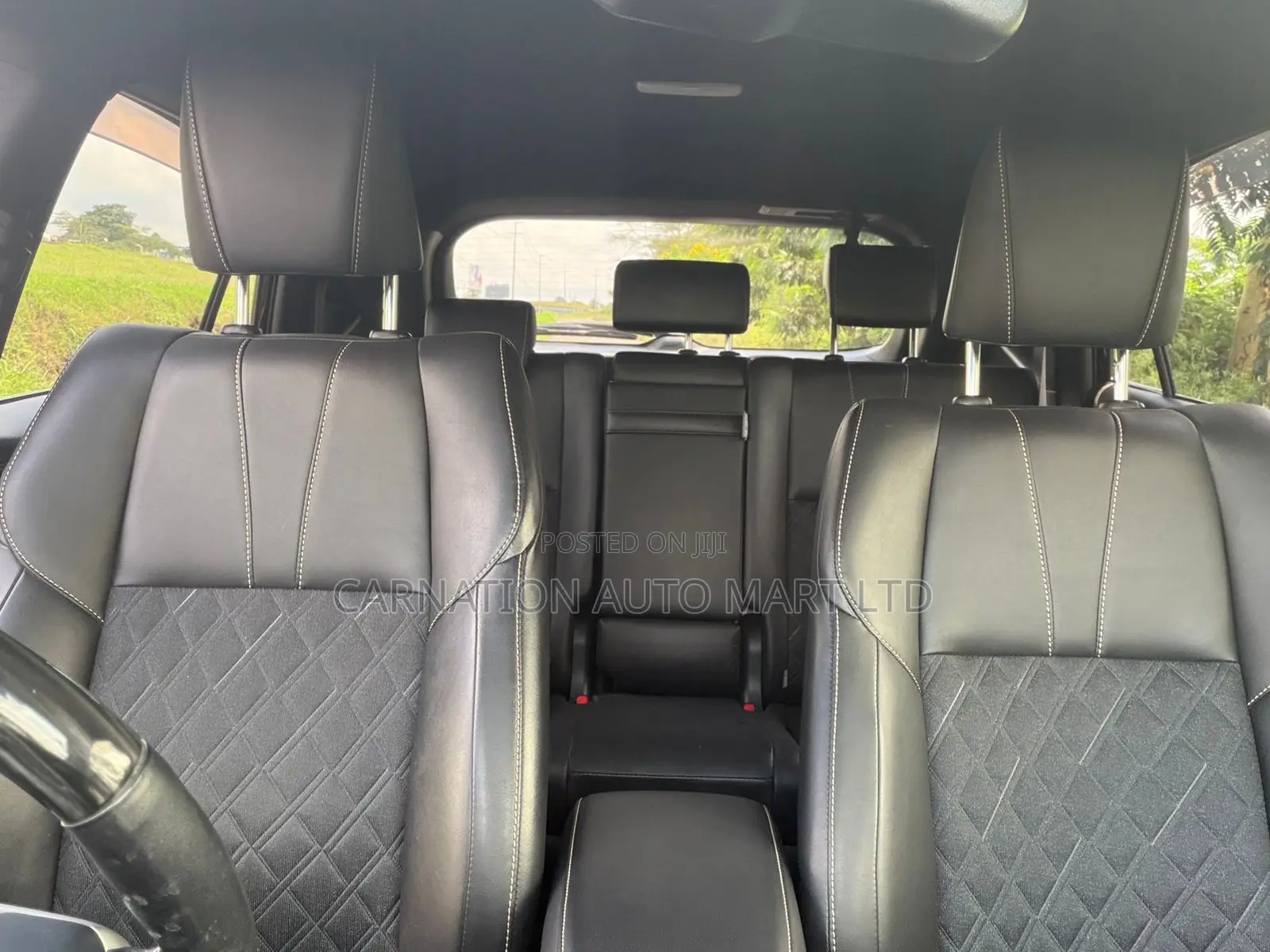 Toyota Harrier 2.5 Hybrid 4WD 2018 Black