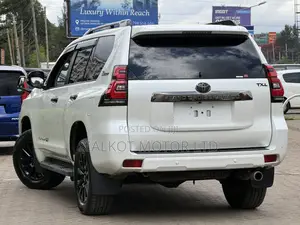 Toyota Land Cruiser Prado 2.7 2021 White