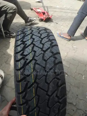 31×10/50r15 Commercial