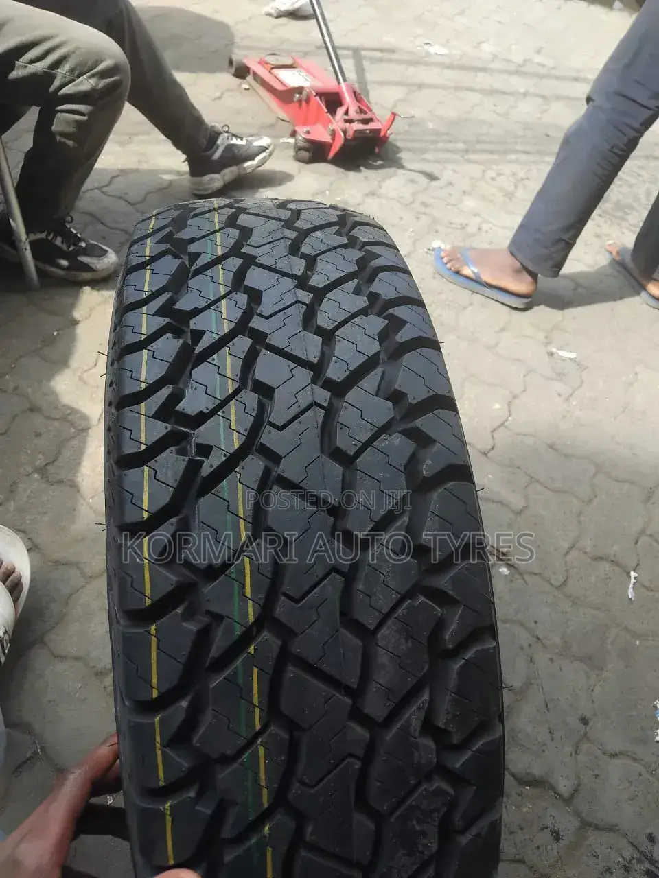 31×10/50r15 Commercial