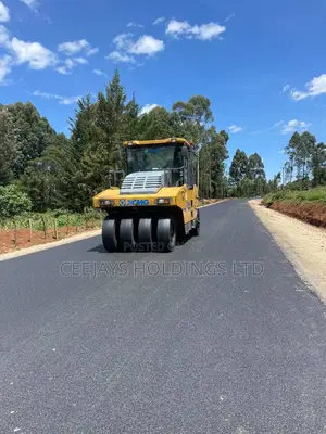 Pneumatic Roller for Hire