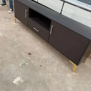 Tv Stand / Mounts