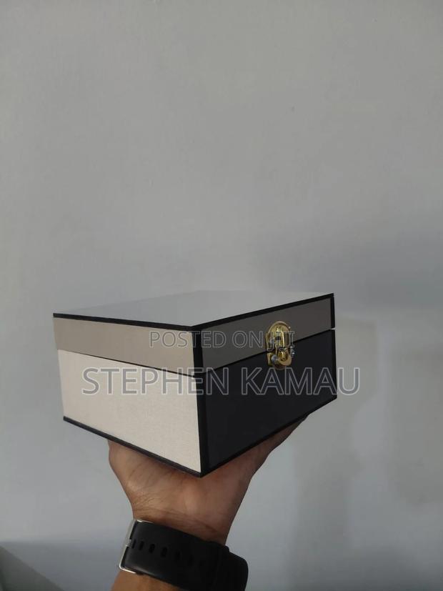 Modern Wooden Gift Box - main view