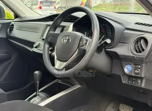 Toyota Corolla Fielder 2019 White