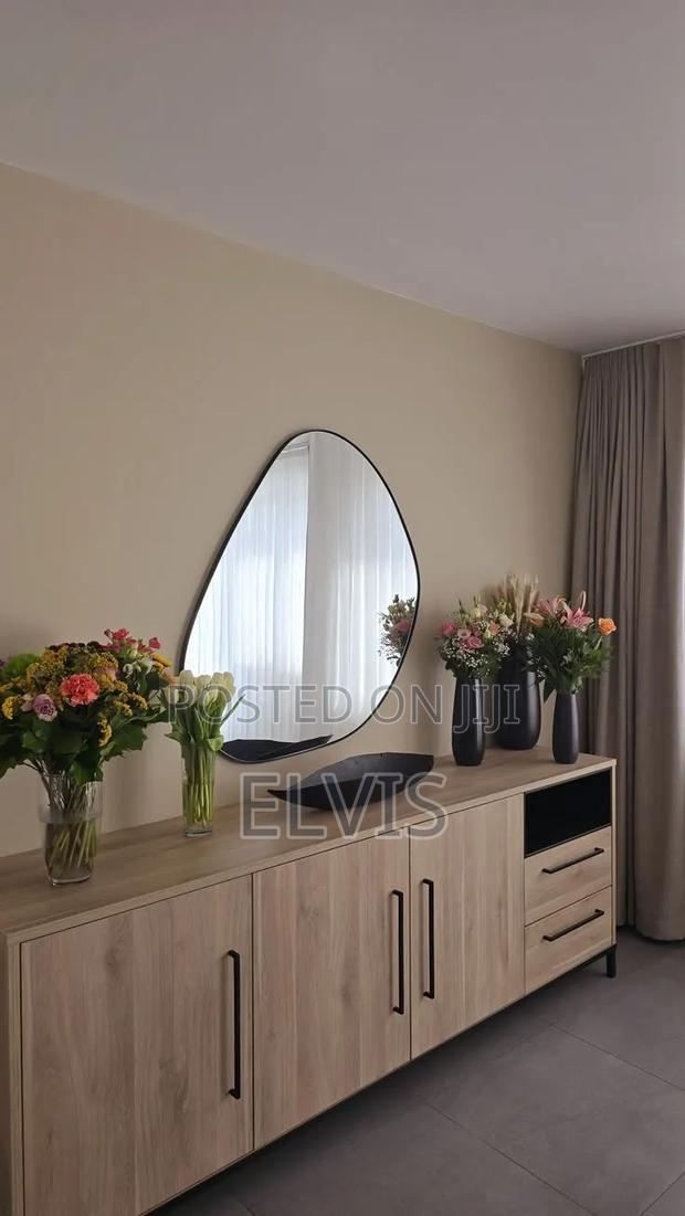 Tv Stand / Console Unit