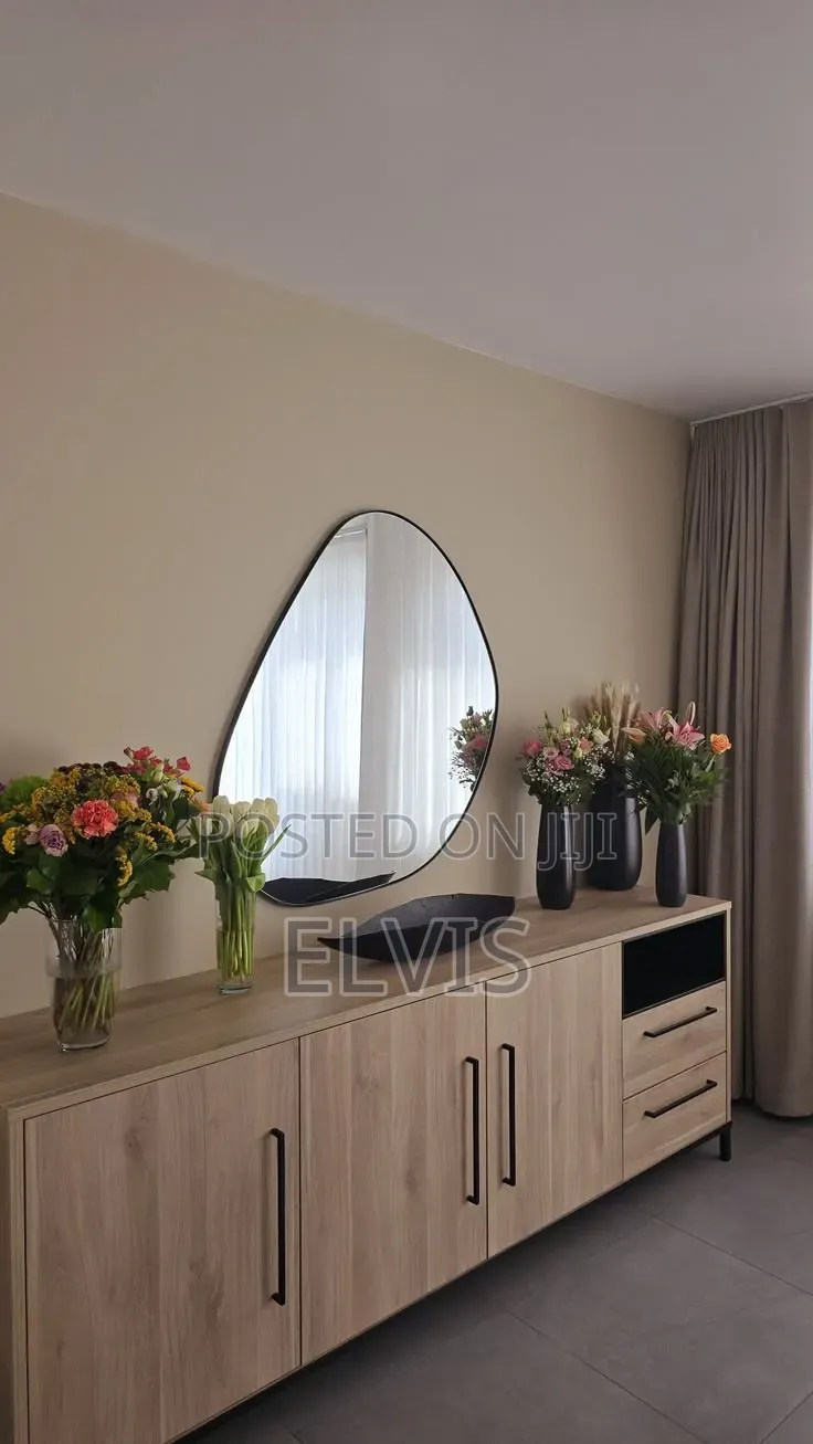 Tv Stand / Console Unit