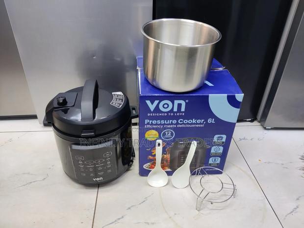 Von Pressure Cooker With Stainless Steel Pot