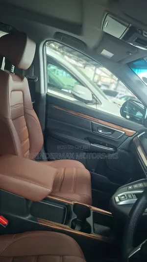 Honda CR-V 2019 White