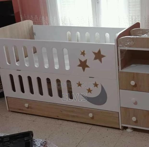 Baby Cot / With Changing - thumbnail 4
