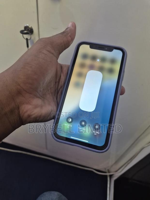 Apple iPhone XR 128 GB Orange - thumbnail 8