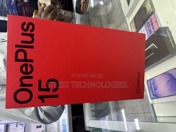 New OnePlus 15 256 GB Black - thumbnail 4