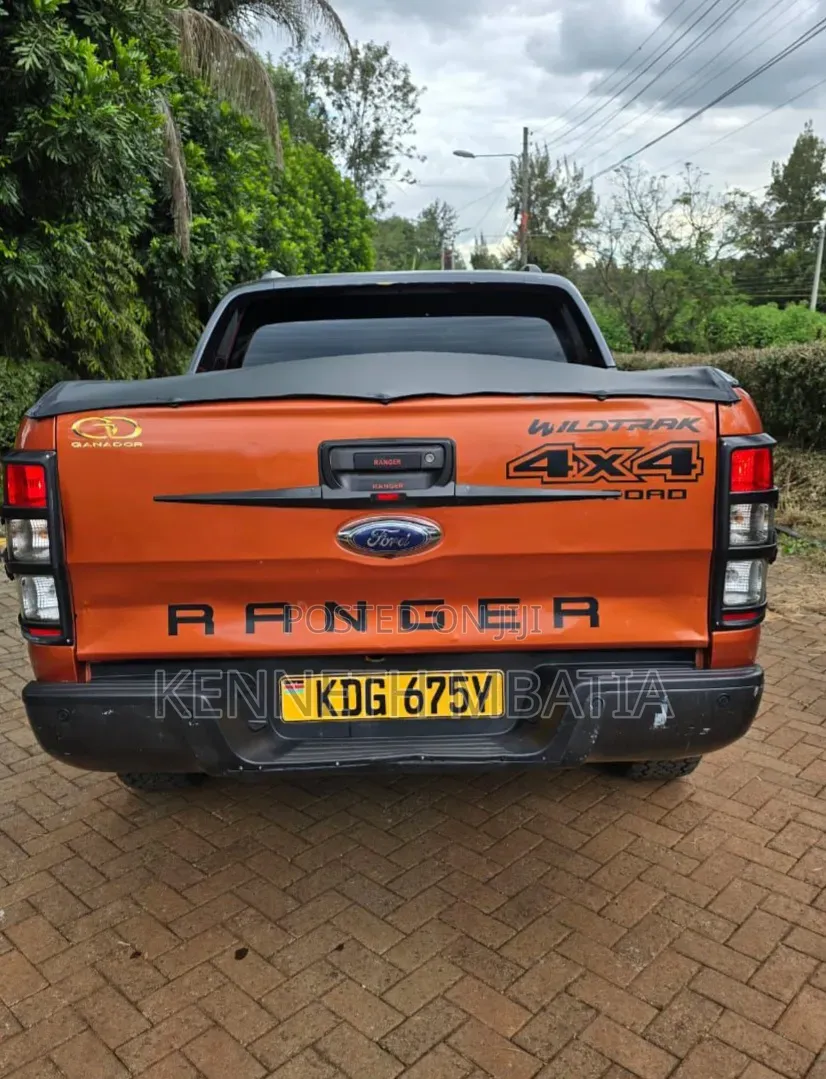 Ford Ranger Wildtrak 2014 Orange