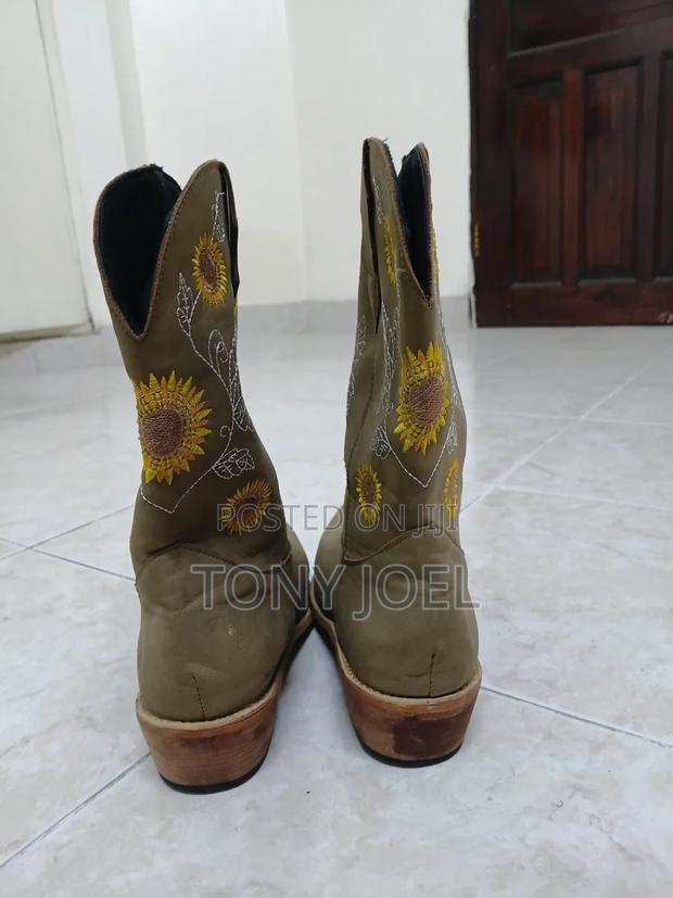 Cowboy Boots - thumbnail 4