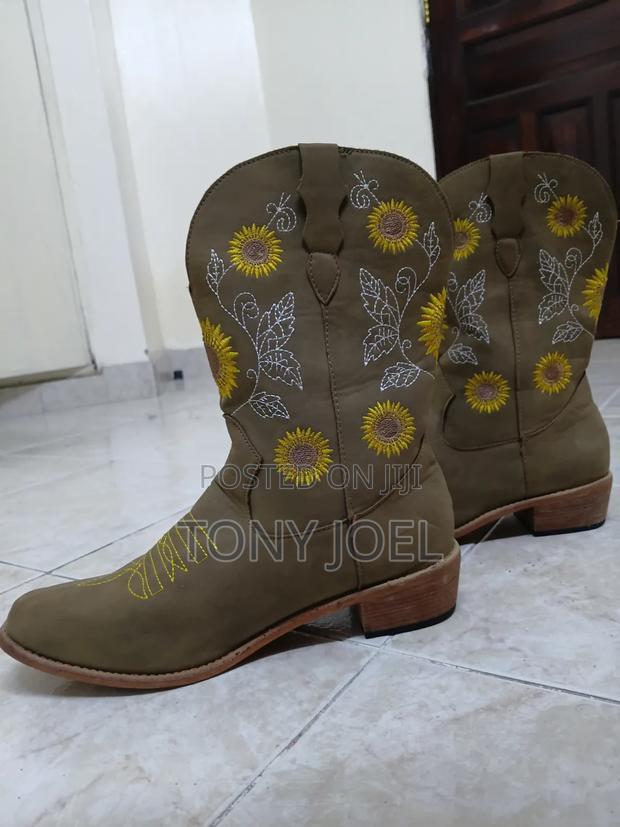Cowboy Boots - thumbnail 5
