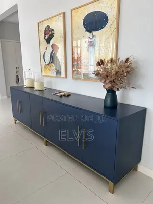 Tv Stands /Mounts