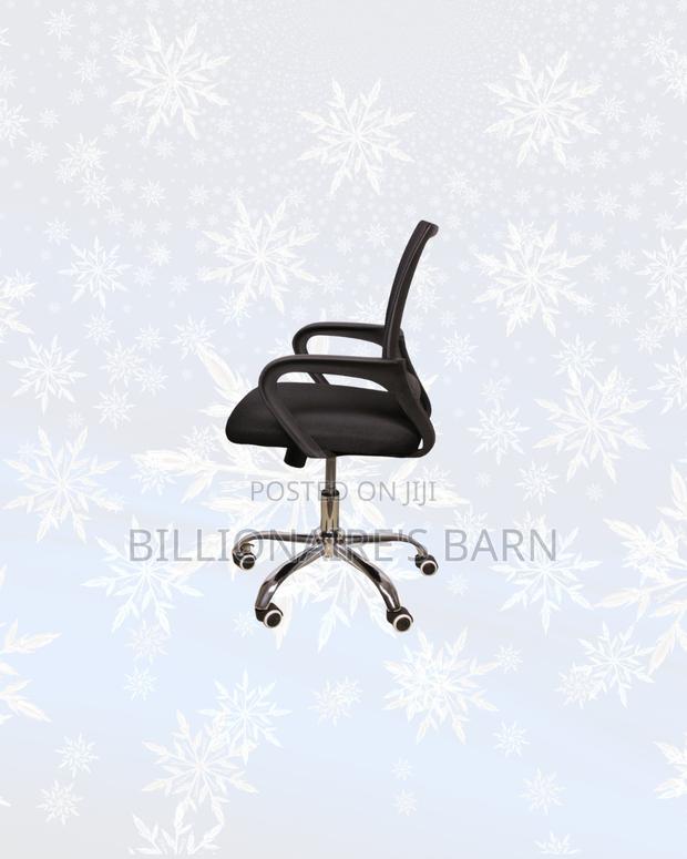 Stylish Mesh Office Chair Ergonomic Fabric Seat With Lumbar Support