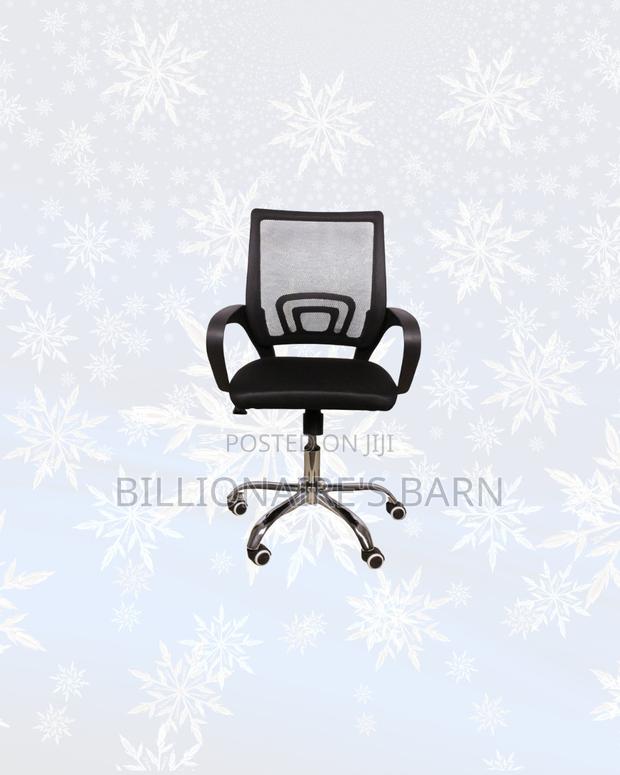 Stylish Mesh Office Chair Ergonomic Fabric Seat With Lumbar Support - thumbnail 2