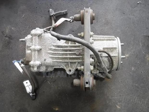 Nissan X-Trail Nt32 Rear Differential (Diff). - thumbnail 2