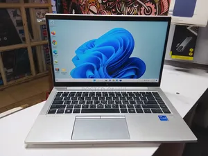 Laptop HP EliteBook 840 G8 16GB Intel Core i7 SSD 256GB
