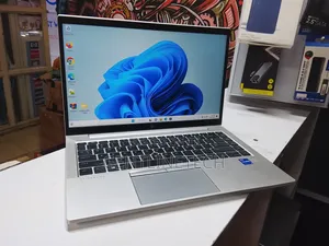 Laptop HP EliteBook 840 G8 16GB Intel Core i7 SSD 256GB