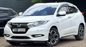Honda Vezel 2017 White
