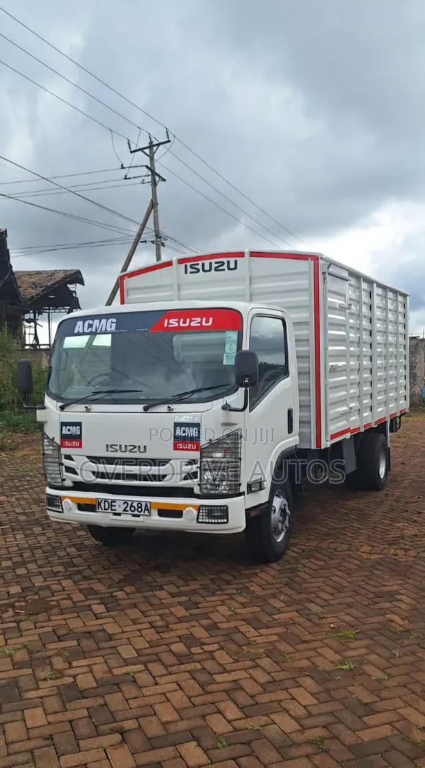 Isuzu Nqr, Year 2021 White - thumbnail 2