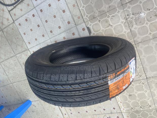 205/60r16 Joyroad - thumbnail 2
