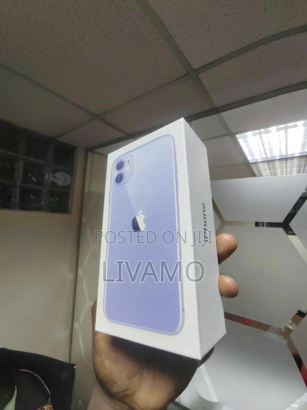 New Apple iPhone 11 128 GB Blue - thumbnail 4