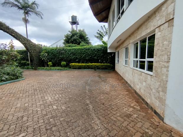 Furnished 1bdrm House in Runda for rent - thumbnail 3
