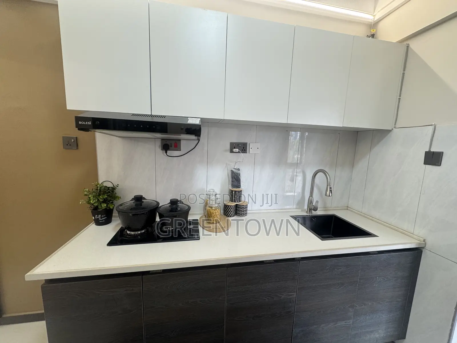 2bdrm Apartment in Super Garden, Kilimani for sale
