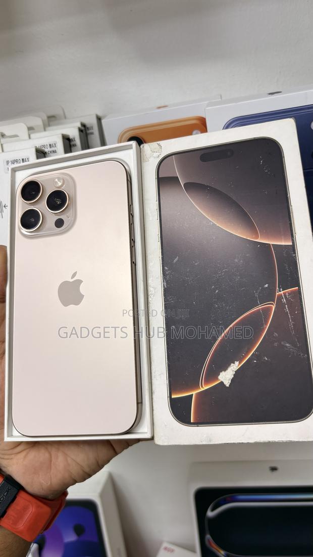 Apple iPhone 16 Pro Max 256 GB Gold