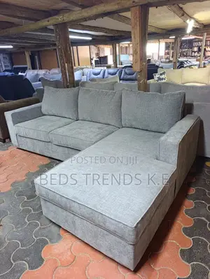 Stylish 5 Seater L Seat