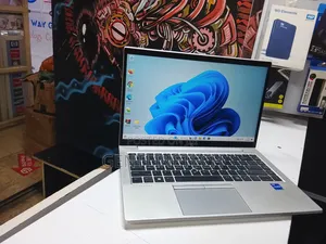 Laptop HP EliteBook 840 G8 16GB Intel Core i7 SSD 256GB