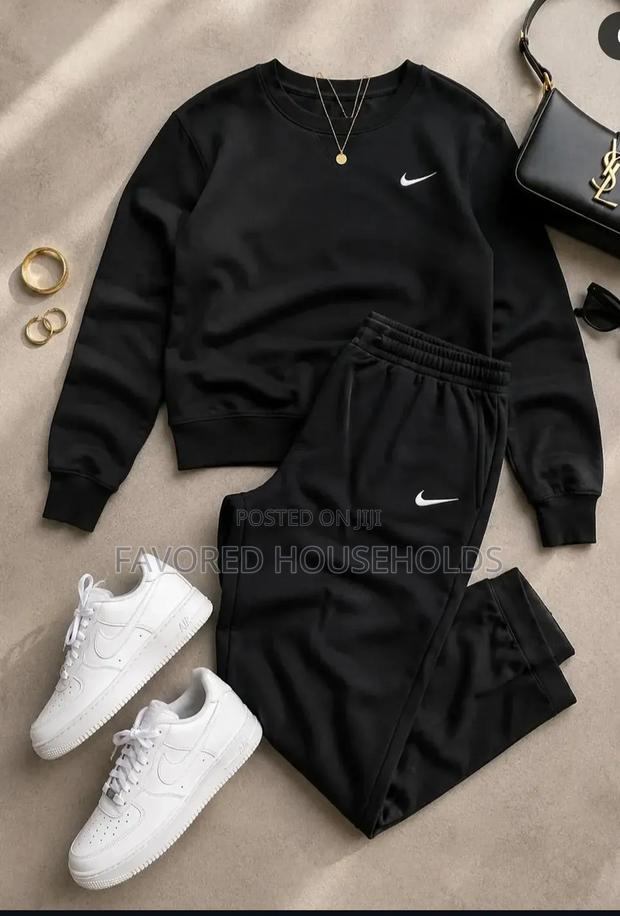 Quality Two Piece - thumbnail 5