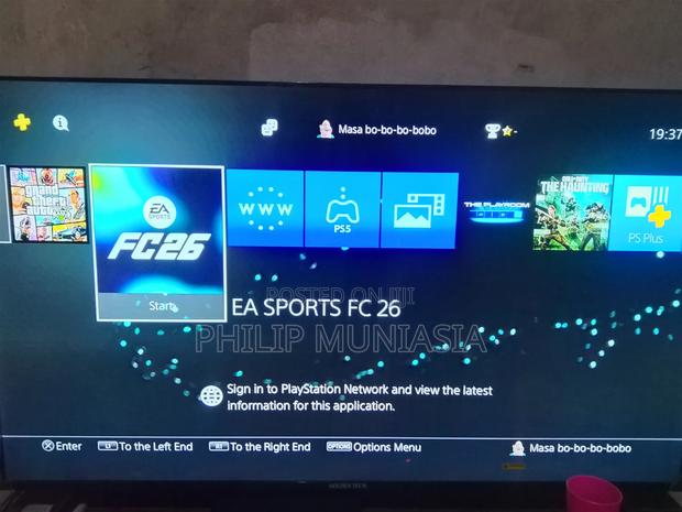 Play Station 4 Slim - thumbnail 2