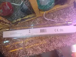 Shaverlight Tube