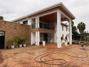5bdrm Mansion in Runda for sale