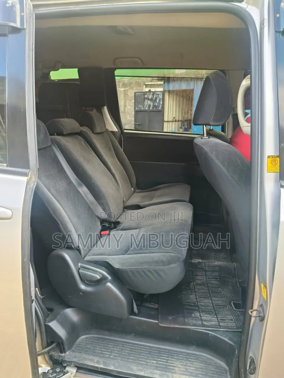 Toyota Voxy SV Premium 2014 Silver