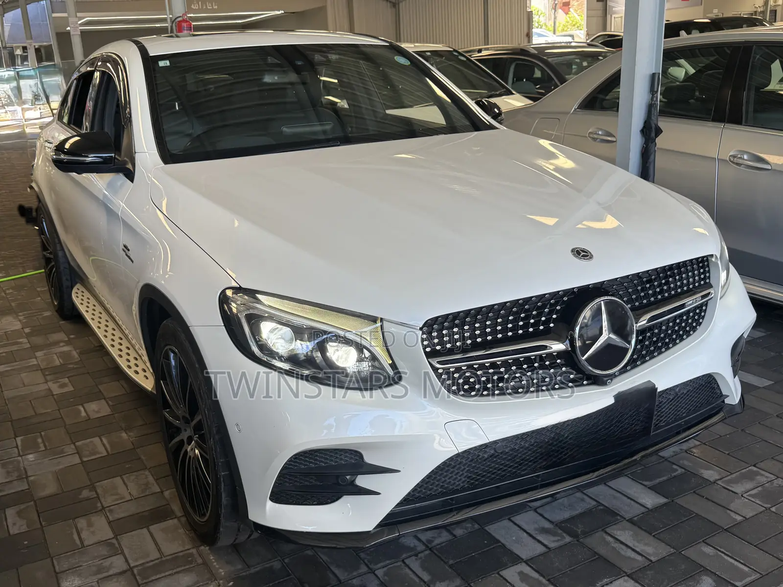 Mercedes-Benz GLC-Class 2019 White