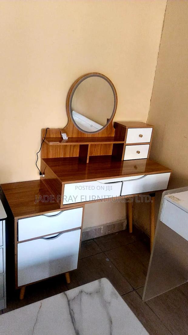 Simple Console Dressing Table